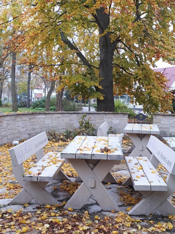 Cafe Hehrlich - Cafe, Pension & Mehr Bad Tennstedt Eksteriør bilde